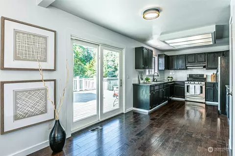 Kitchen - 1002 NW 23rd Ave, Camas, WA 98607 photo 1 of 3