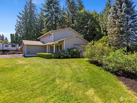 Exterior - 19124 27th Dr SE, Bothell, WA 98012 photo 10 of 11