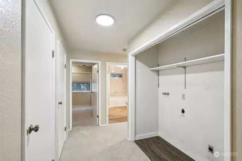 Entry Way - 5817 Cady Rd, Everett, WA 98203 photo 1 of 1