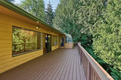 Exterior - 5817 Cady Rd, Everett, WA 98203 photo 1 of 3