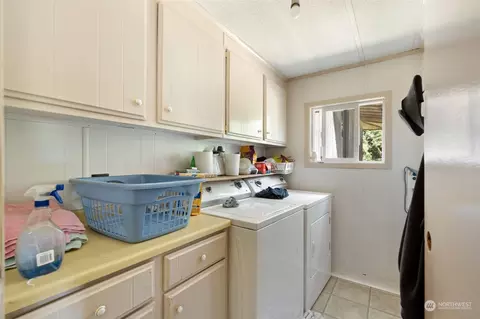 369 Bunker Hill Rd, Longview, WA 98632 photo 9