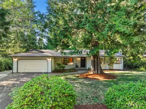 3617 108th St NW, Gig Harbor, WA 98332