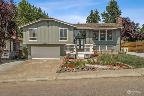 13614 SE 233rd St, Kent, WA 98042