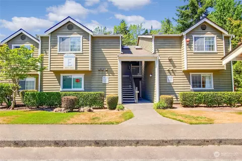 28300 18th Ave S #E104, Federal Way, WA 98003