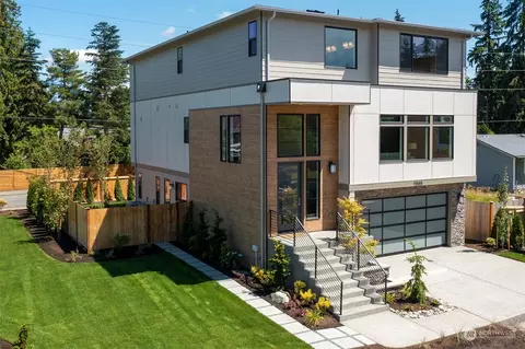 15555 NE 60th St, Redmond, WA 98052