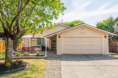 21307 11th Pl W, Lynnwood, WA 98036