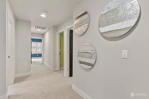 Entry Way - 4404 181st St SE, Bothell, WA 98012 photo 3 of 3