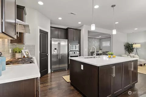 Kitchen - 4404 181st St SE, Bothell, WA 98012 photo 4 of 5