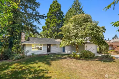 6425 129th Ave SE, Bellevue, WA 98006
