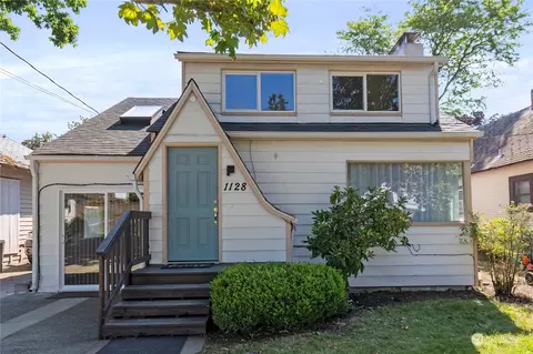 1128 Hewitt Ave, Bremerton, WA 98337
