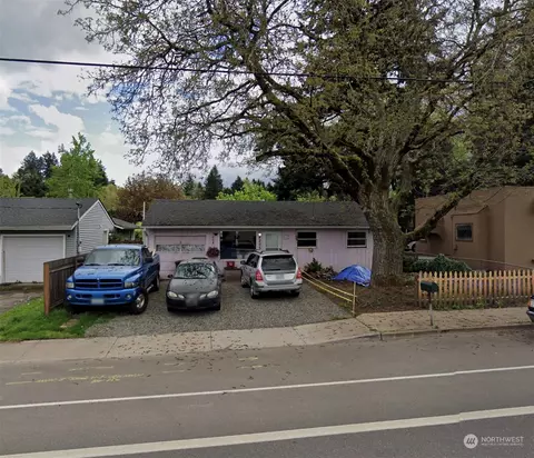 4205 E 18th St, Vancouver, WA 98661