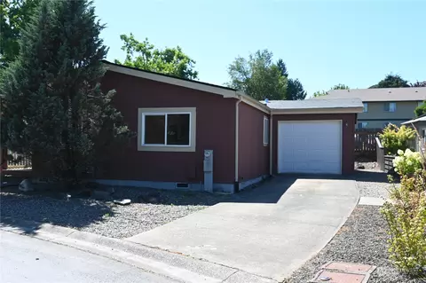 3505 Sylvan Pines Cir, Bremerton, WA 98310