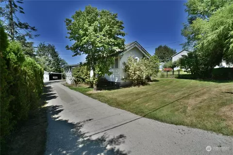 34610 SE 268th Pl, Ravensdale, WA 98051