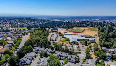 4802 Nassau Ave NE #176, Tacoma, WA 98422