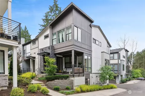 7829 NE 121st Ln #C, Kirkland, WA 98034