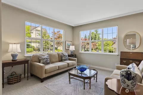 Living - 1704 163rd Pl SE, Mill Creek, WA 98012 photo 1 of 4