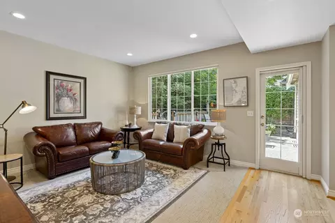 Living - 1704 163rd Pl SE, Mill Creek, WA 98012 photo 4 of 4