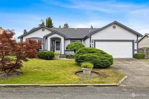 914 131 Street Ct E, Tacoma, WA 98445