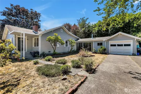 1011 S National Ave, Bremerton, WA 98312
