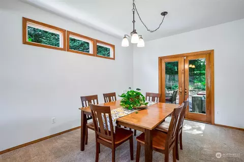 Dining - 3812 111th St SE, Everett, WA 98208 photo 1 of 1
