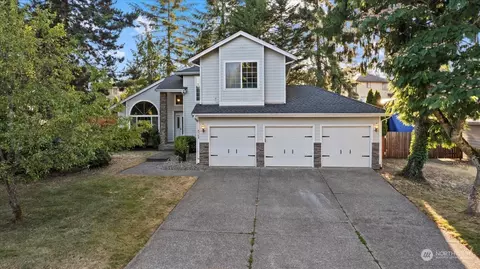 8708 64th Ave E, Puyallup, WA 98371