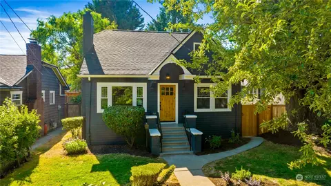 3221 36th Ave S, Seattle, WA 98144