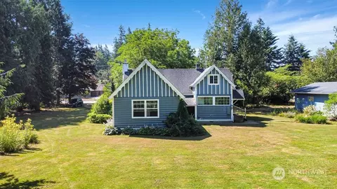 Exterior - 23928 SE 436th St, Enumclaw, WA 98022 photo 6 of 8