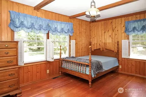 Bedroom - 23928 SE 436th St, Enumclaw, WA 98022 photo 1 of 8