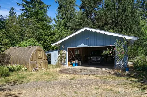 Exterior - 23928 SE 436th St, Enumclaw, WA 98022 photo 7 of 8
