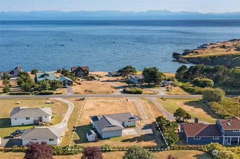 278 Eagle Cove Dr, Friday Harbor, WA 98250