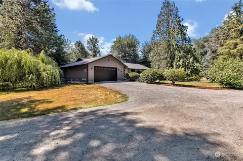8925 Armstrong Rd SW, Olympia, WA 98512