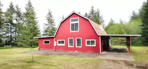 2071 W Highland Rd, Shelton, WA 98584