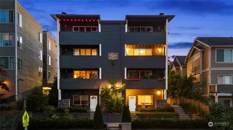 1729 18th Ave #302, Seattle, WA 98122
