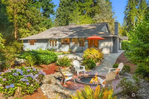 14251 117th Ave NE, Kirkland, WA 98034