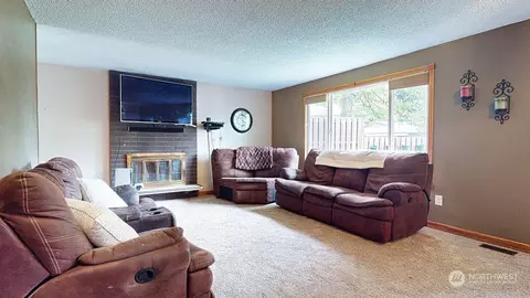 2219 105th Pl SE, Everett, WA 98208 photo 2