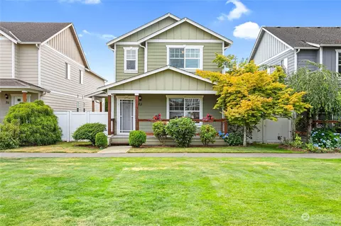 2200 Greenview Cir #25, Lynden, WA 98264