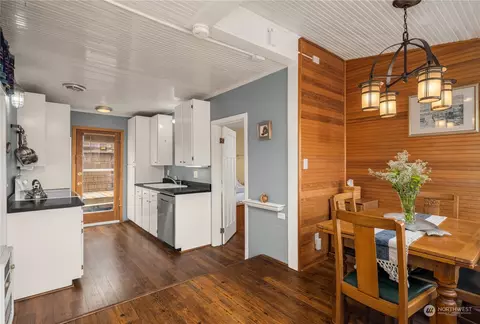 2037 Fairview Ave E #B, Seattle, WA 98102 photo 19