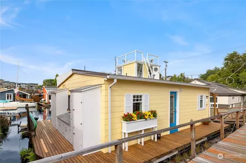 2037 Fairview Ave E #B, Seattle, WA 98102 photo 6