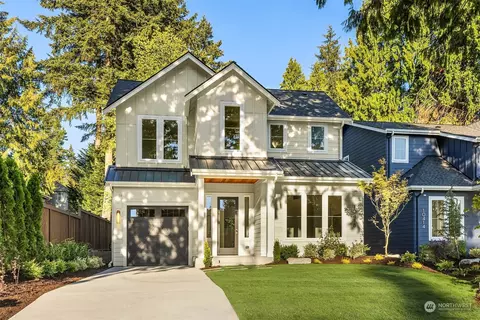 10418 126th Ave NE, Kirkland, WA 98033