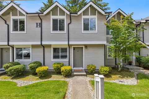 16101 Bothell Everett Hwy #H4, Mill Creek, WA 98012