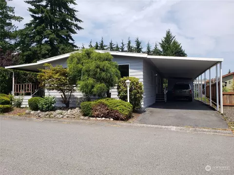 815 124th St SW #163, Everett, WA 98204