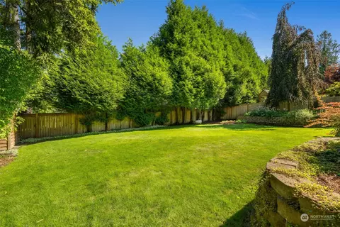 Exterior - 8804 NE 198th St, Bothell, WA 98011 photo 7 of 7