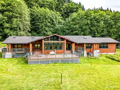 428 Minnie Peterson Rd, Forks, WA 98331