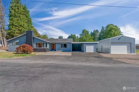 3222 Lindsey Dr, Longview, WA 98632