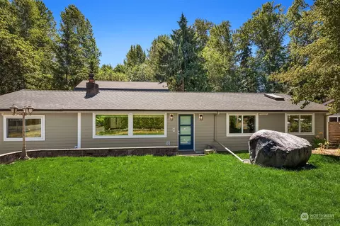 7349 NE 192nd St, Kenmore, WA 98028
