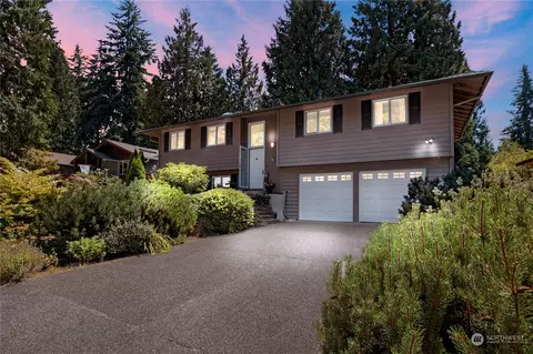 12015 NE 67th St, Kirkland, WA 98033