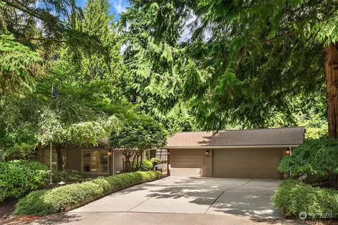 15304 NE 201st St, Woodinville, WA 98072