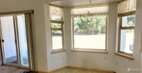 20403 2nd Ave E, Spanaway, WA 98387 photo 30