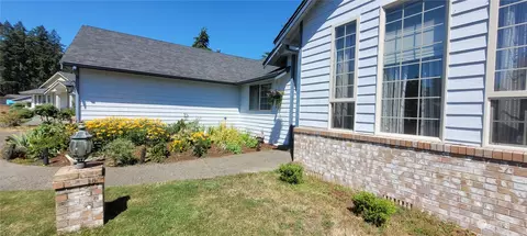 20403 2nd Ave E, Spanaway, WA 98387 photo 4