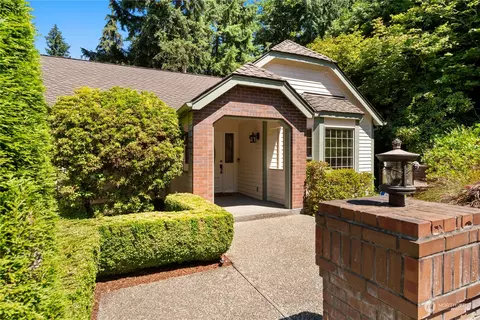 13624 SE 79th Dr, Newcastle, WA 98059